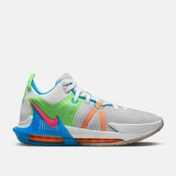 Nike LeBron Witness 7 Basketball Shoes
