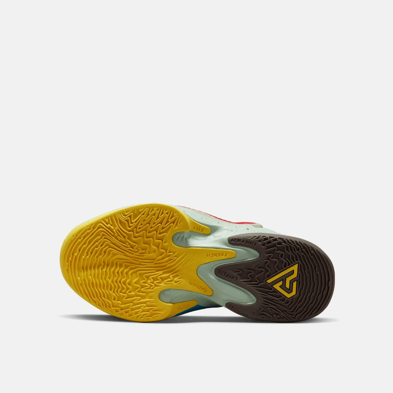 Nike Kids' Freak 4 SE Basketball Shoes, Enamel Green/University Red - Image 3